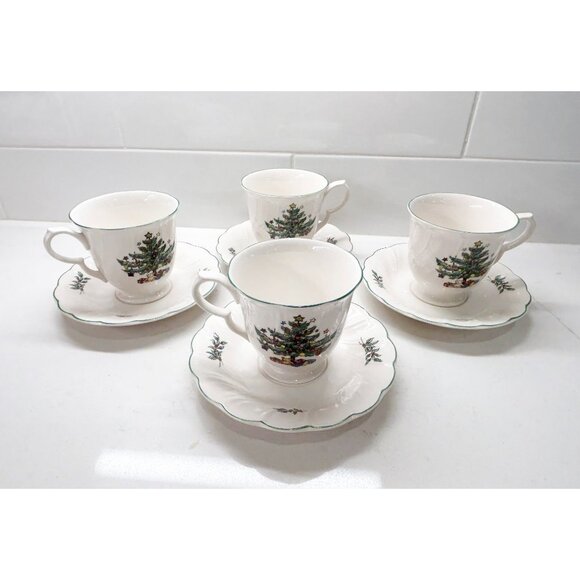 Set of 4 Vintage Nikko Happy Holidays Porcelain China Cups/Saucers - Picture 1 of 7